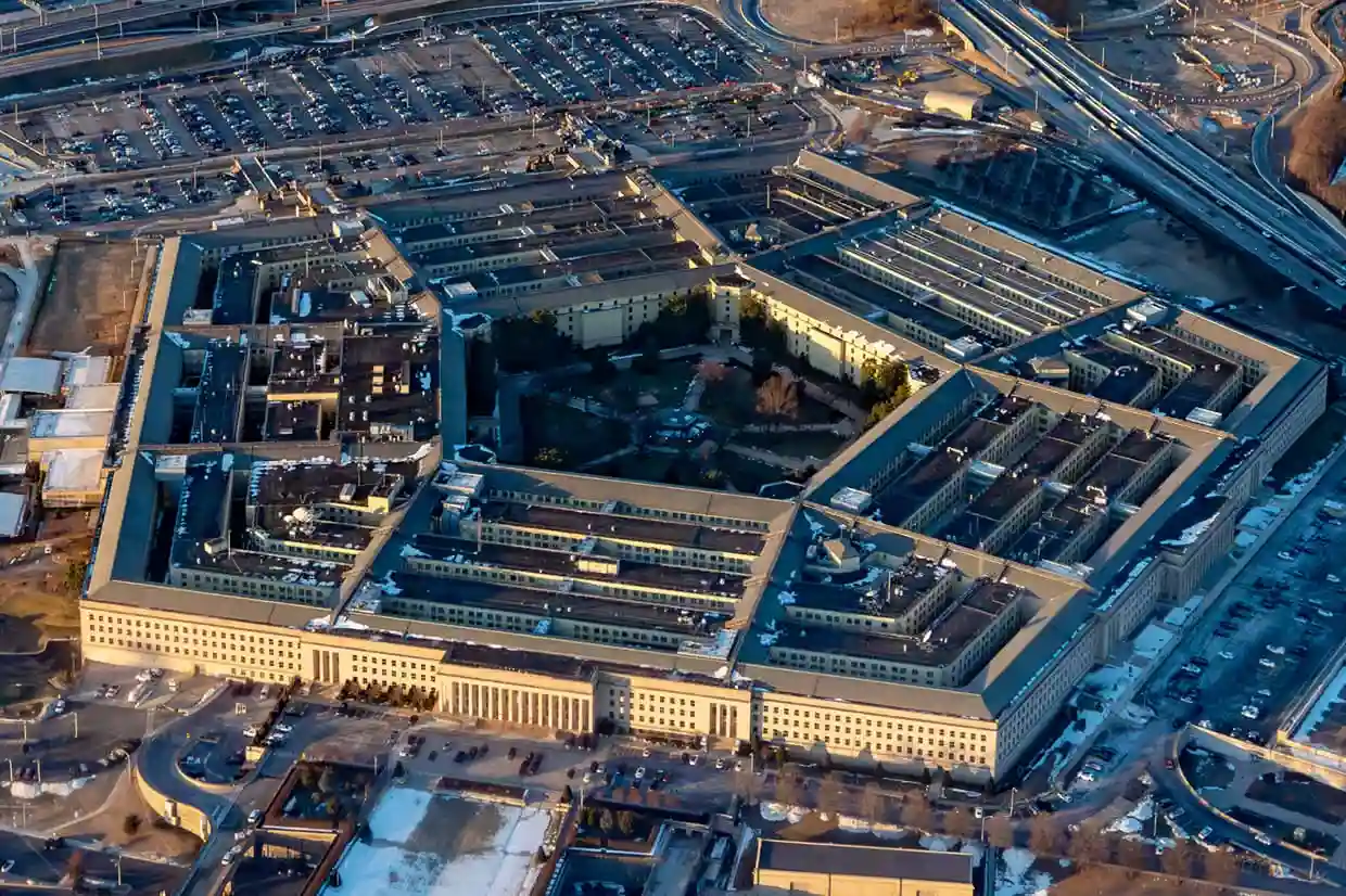 Pentagon Contractor Indicted for Mishandling and Leaking Classified Information