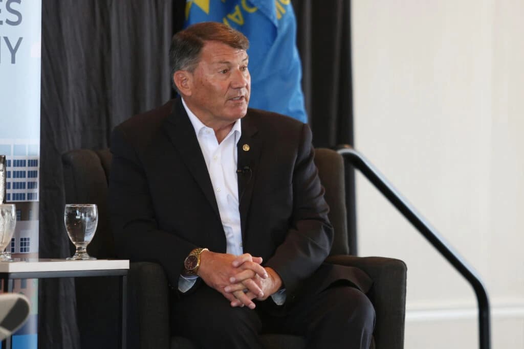 Senator Calls for Federal Investigation Into USPS Mail Delays in South Dakota