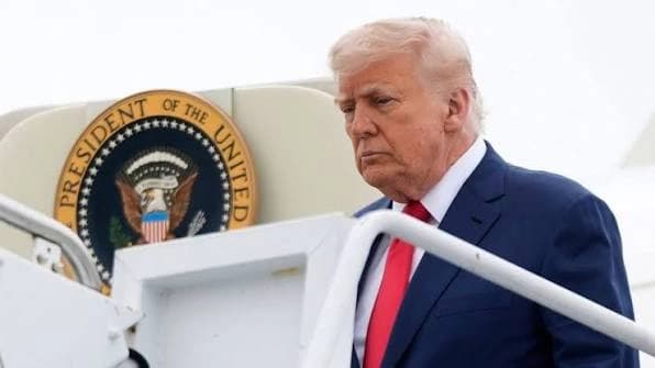 Trump Media Offers Wall Street Early Access to Truth Social Posts, Raising Insider Trading Concerns