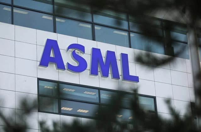 U.S. Raises Concerns With ASML Over Reports of Advanced Chip Tool in China